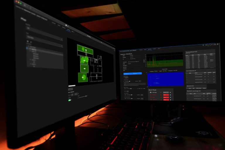 Computer with dual screens monitoring facility with WatchMan software